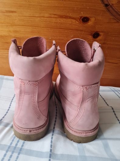 Timberland premium boots Size 7 eu 41 pink suade In excellent condition