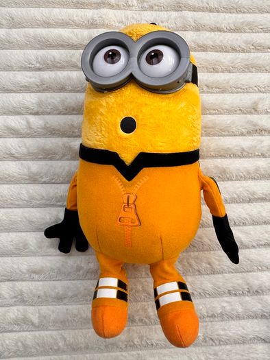 Minions The Rise Of Gru Kung Fu Kevin Plus Soft approx. 30 cm. Posh Paws Used Please see photos