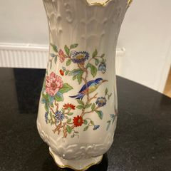 Aynsley Pembroke 8 inch tall Vase