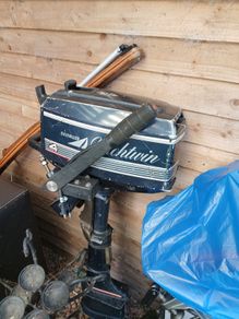 Evinrude Yachtwin 4HP 2-Stroke Long Shaft Outboard