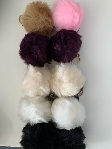 Faux fur pom pom keychain