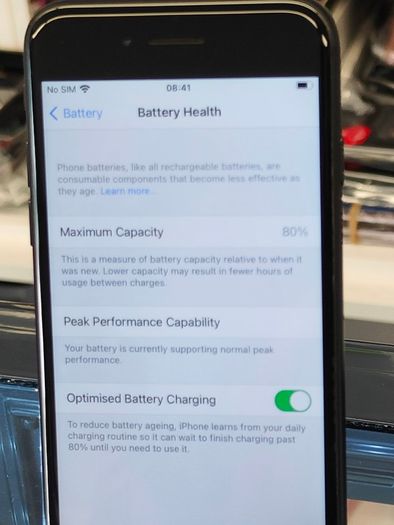 Apple iPhone 7 32GB Locked to Three Network Black (Battery: 80%)