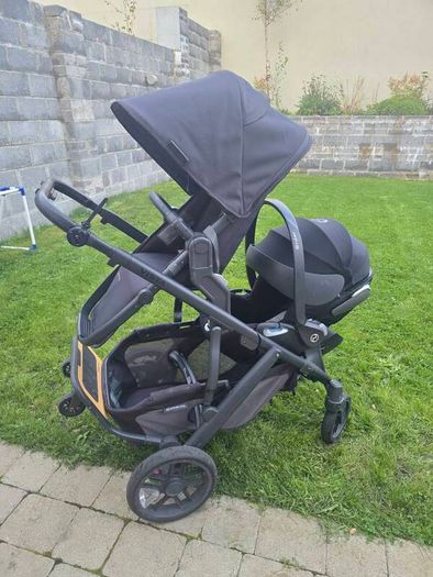 Uppababy Vista V2 Travel System and Buggyboard