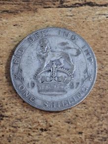Great Britain UK 1927, One Shilling, George V, Silver Coin - free standard postage