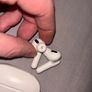 ear buds Image 5