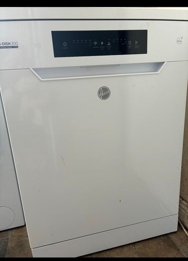 Dish washer