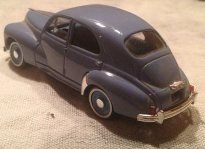 1/43 Solido Peugeot 203 saloon