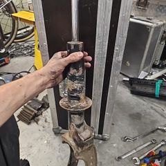 Touareg MK1 dampers