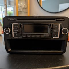 Genuine VW Radio