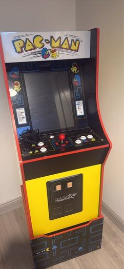 PAC man machine