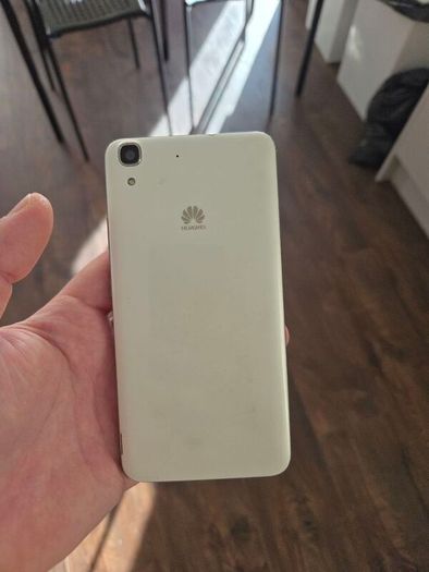 Huawei Y6
