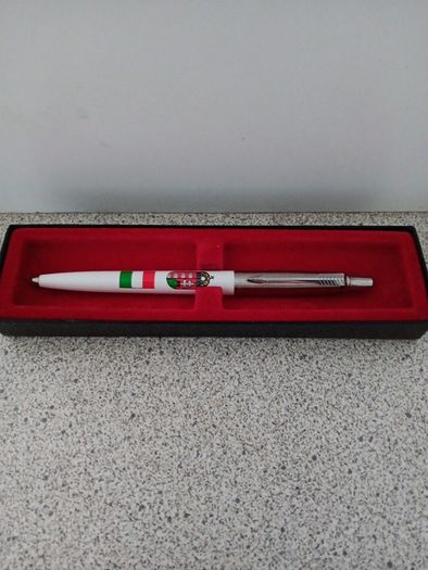 Parker pen
