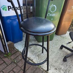 swivel chair stool