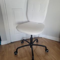 White IKEA desk chair