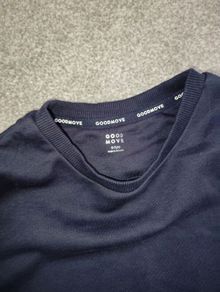 New.M&S boys school sweatshirt.age 6/7