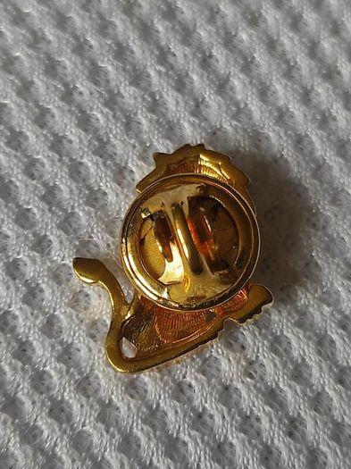 Ballou Lion pin brooch