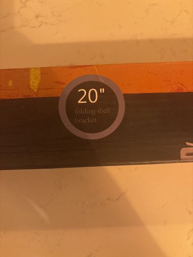 Folding shelf bracket