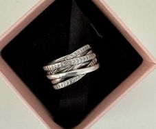 Pandora ring