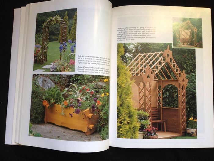 B00K_Traditional Garden Woodwork