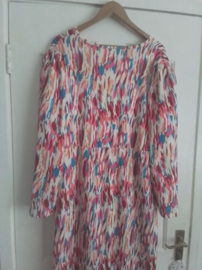 Dress/Women Colorful Random Printed Long Sleeve Dress .. Price Drop