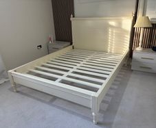 bedframe