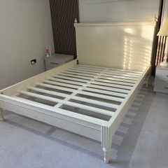 bedframe