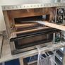 Commercial pizza oven Image 3
