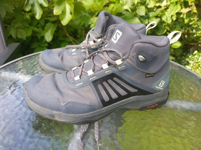 Salomon X-Render Mid GTX hiking boots UK 8