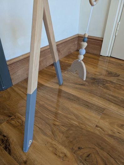 Twin wooden/grey baby gym