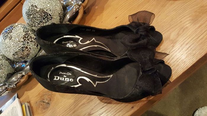 Black dune peep toe shoes
