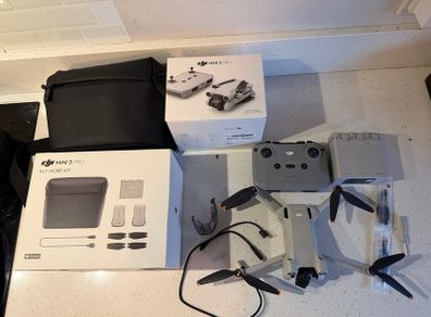 DJI Mini 3 Pro Fly More Combo - RC-N1, 3 Batteries
