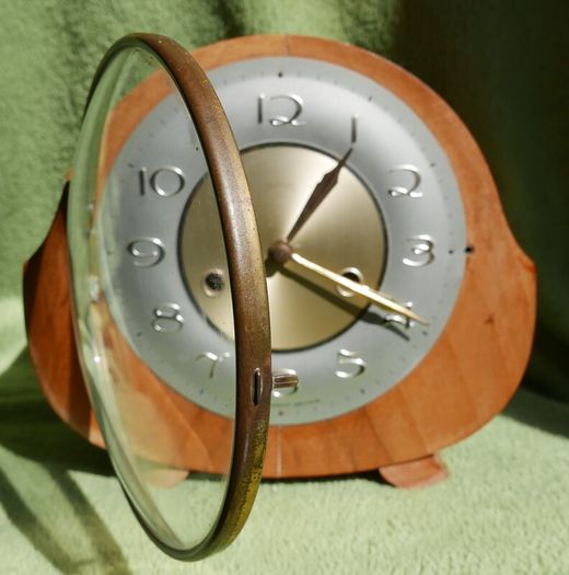 Vintage SMITHS Chiming Mantle Clock Mechanical  (works well)