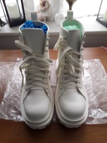 ladies designer boots