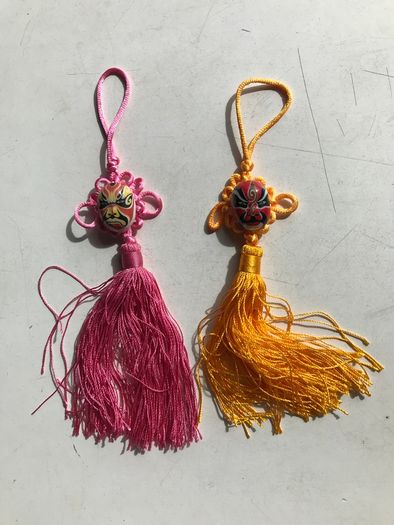 Oriental tassels