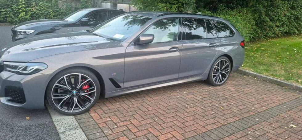 BMW 5-Series 2023