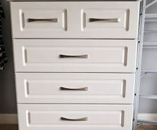 chest of drawers