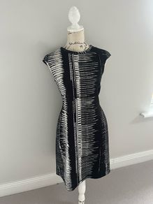 Summum Dress