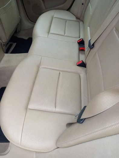 Mercedes-Benz E-Class 2011