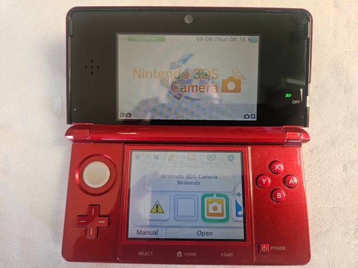 Boxed Nintendo 3DS metalic red