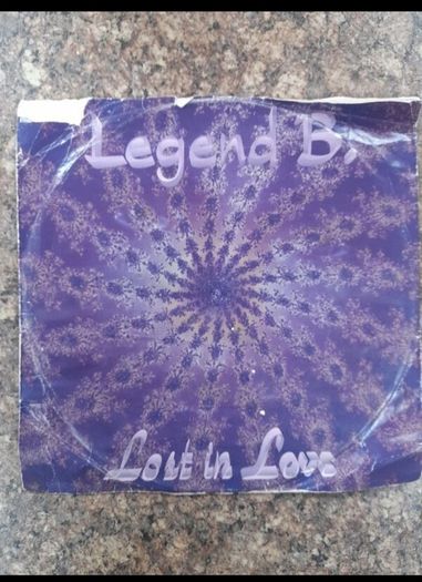 Legend B . Lost in love vinyl