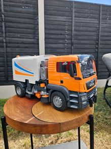Bruder Street Sweeper