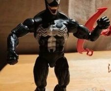 Marvel legends Venom Hasbro Venom movie