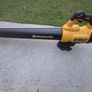Dewalt Leaf Blower Image 2