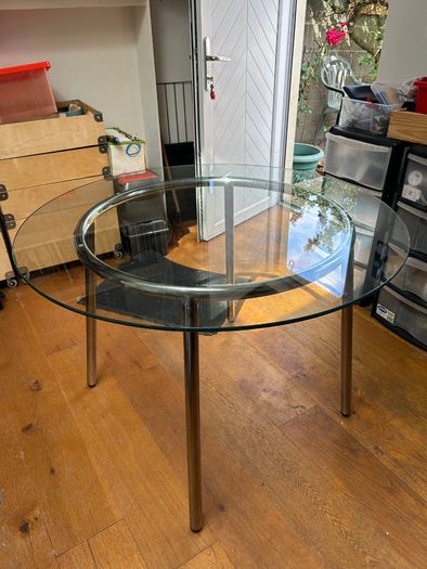 Round Glass Dining Table