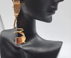 Vintage 9ct  yellow gold earrings