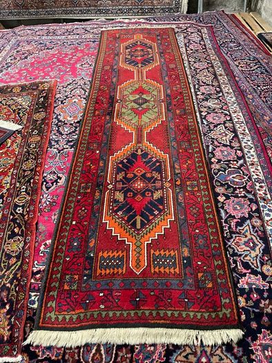 This is a reasonable priced wool runner