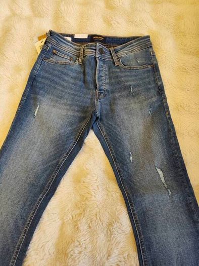 denim pants
