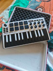 Akai Professional MPK Mini MK3