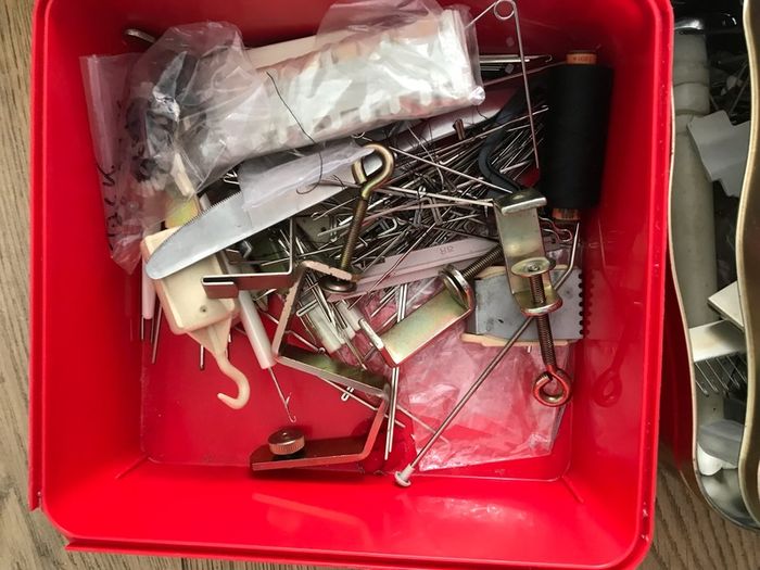 Knit machine and machine accessories