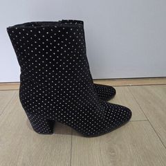 Heel Boot